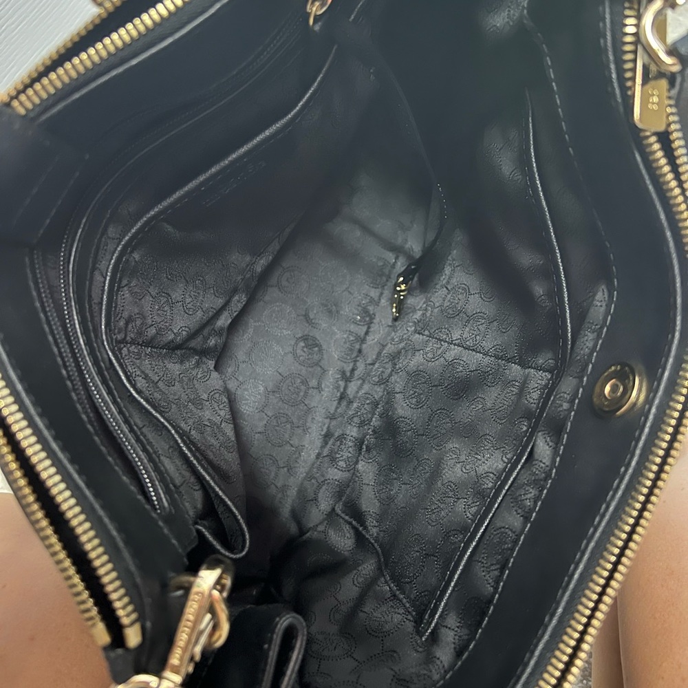 Black Michael Kors Bag - Picture 4 of 4